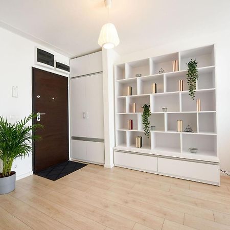 Wonderfull 1Br Aviatiei Apartment Bucharest Exterior photo